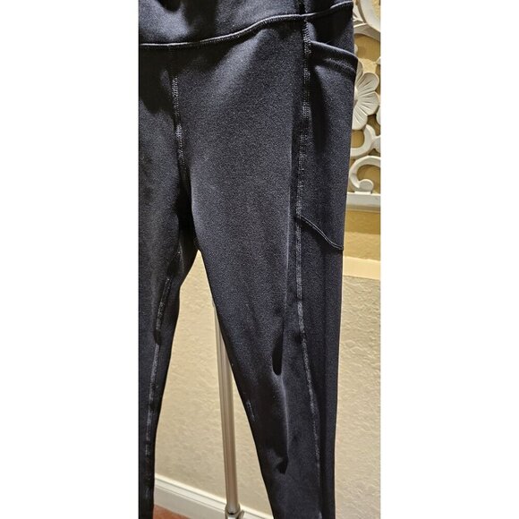 Victoria's Secret Black High-Waisted Pocket Leggings Size 6 - Picture 9 of 13